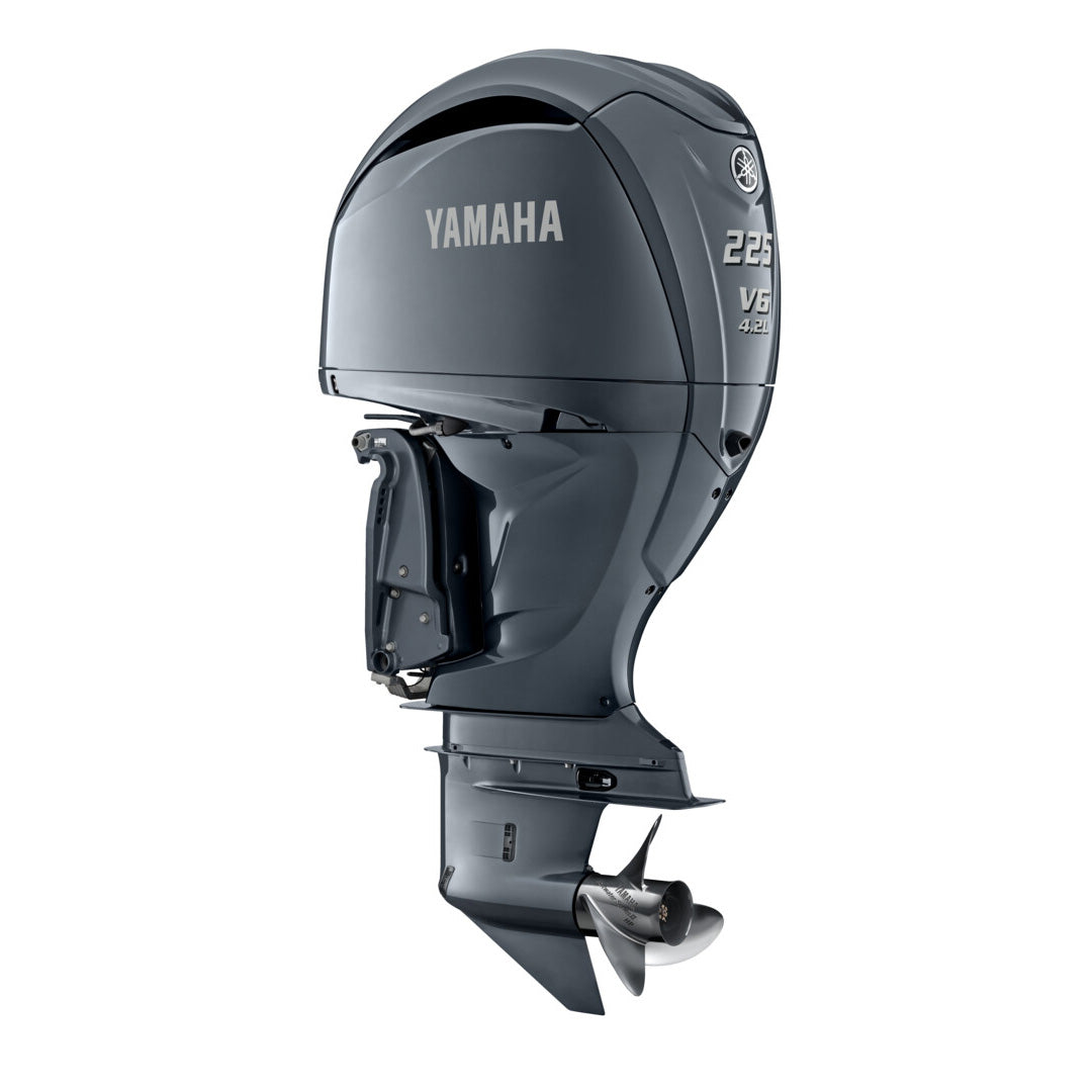 Yamaha F225